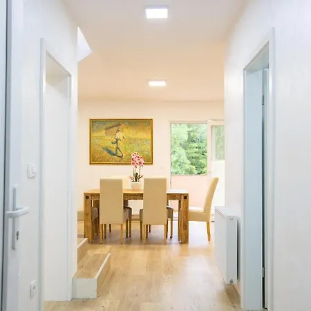 Apartament Gozd Martuljek *